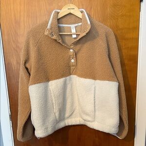 LG Cozy Tan and Cream Sherpa Women's Sweater